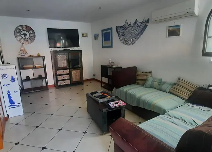 La Maison De La Mer, Classee 3 Etoiles * Frontignan